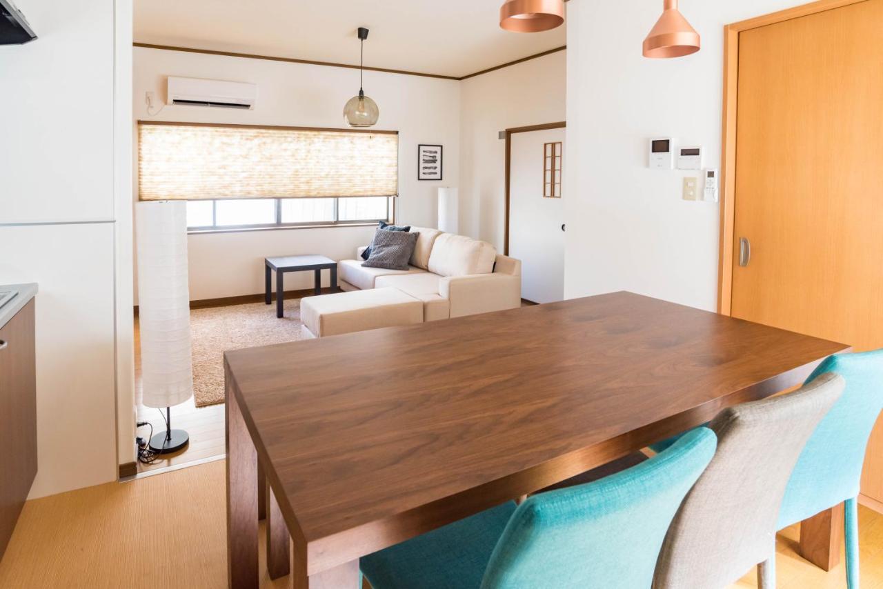 Tino Kawara Villa Osaka Bagian luar foto